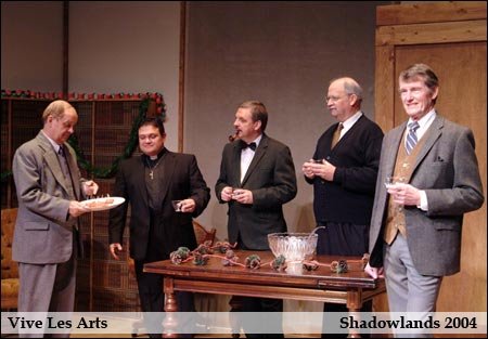 andycrashkellycommunitytheatreshadowlandsguywiththepipe.jpg