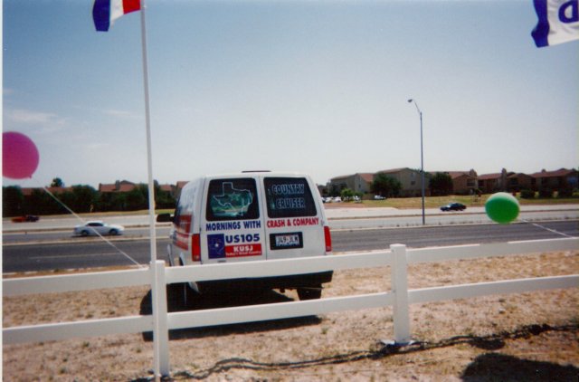 us105vanonlocationmanitlookedgreat.jpg
