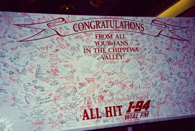 worldsbiggestcardwisconsinbadersrosebowlbound19952.jpg