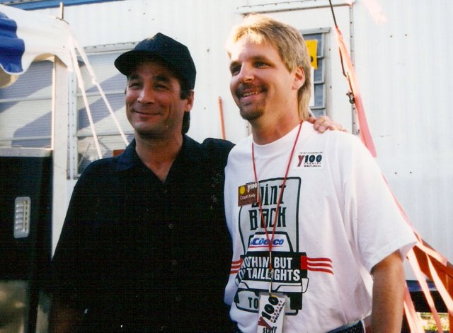 y100clintblackandcrashkelly.jpg